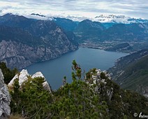 20170912_152337 Monte Baldo Massiv Blick auf Riva und Torbole